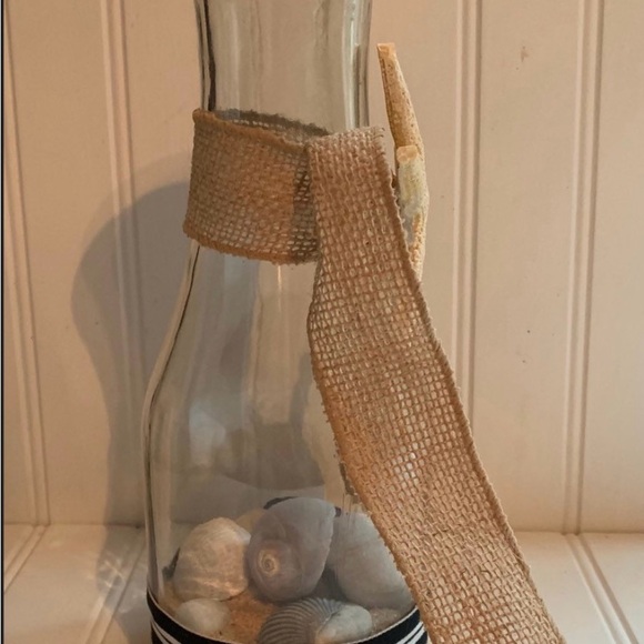 Coastal Carafe decor - Picture 6 of 10